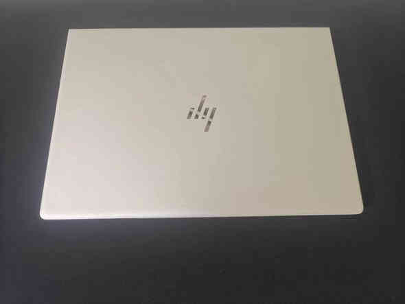 🟡 العرض محدود – آخر القطع المتوفرة!
📣السعر 320 الف  
🟡 العرض محدود – آخر القطع المتوفرة!

💻 لابتوب HP EliteBook 745 G6
يعادل Core i5 الجيل الثامن بالأداء ⚡
ويحتوي على كارت شاشة خارجي 2GB للأعمال والتصميم المتوسط 🎨

🔹 نسبة النظافة: عالية جداً

⚙️ المواصفات الكاملة:

✅ الموديل: HP EliteBook 745 G6

🔥 المعالج: AMD Ryzen 5 Pro 3500U 

✅ الرام: 16GB DDR4

🔥 التخزين: SSD بسرعة عالية 256GB

✅ الكرت: AMD Radeon Vega 8 Graphics 2GB

🔥 الشاشة: 14 إنج FHD

✅ النظام: Windows 11 Pro مفعل الاصلي 

---

🎁 الملحقات:

✅ الشاحن الأصلي وجنطه

---

🧩 المخارج والاتصال:

🔌 منفذا USB 3.1

🔌 منفذ USB Type-C

🎧 منفذ سماعة 3.5mm

💻 منفذ HDMI لربط الشاشة الخارجية

💾 منفذ قارئ ذاكرة microSD

🌐 منفذ LAN RJ-45

📡 دعم Wi-Fi + Bluetooth

---
🛡️ ضمان أسبوع استبدال كامل في حال وجود أي خلل
🚗 توصيل متوفر لجميع محافظات العراق

📞 واتساب: ***********
📞 اتصال مباشر: ***********
