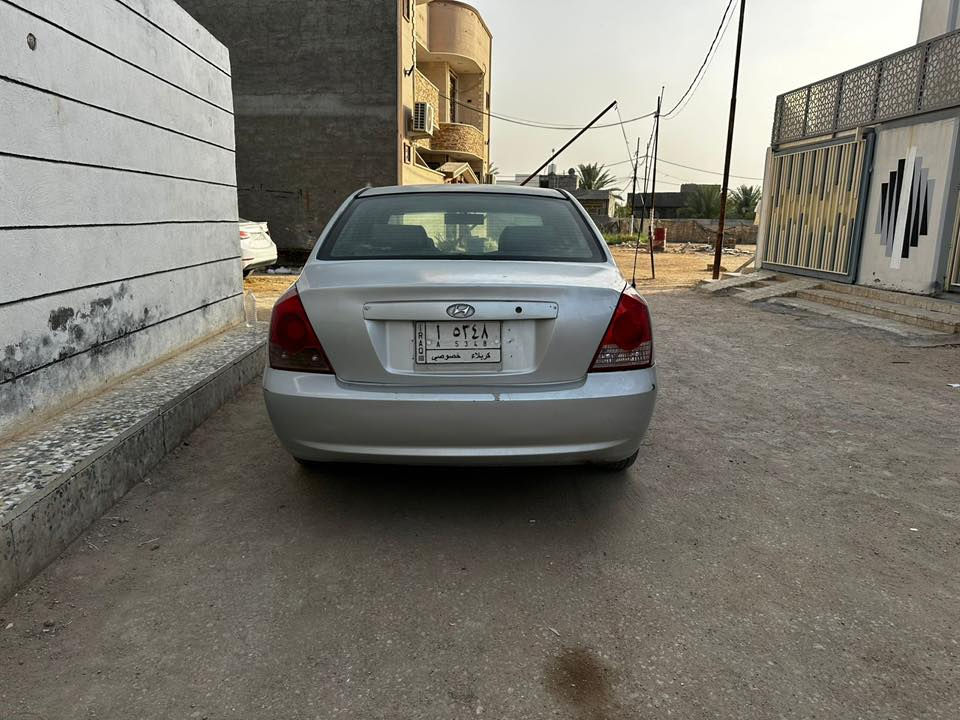 النترا ٢٠٠٦  رقم كربلاء شرط التحويل مكينه ٢٠٠٠
محرك وكير مابيهم شي نضيفات تبريد  شغال ثلج 
السعر ٦٨ وبيها مجال 
 الاتصال 
***********
