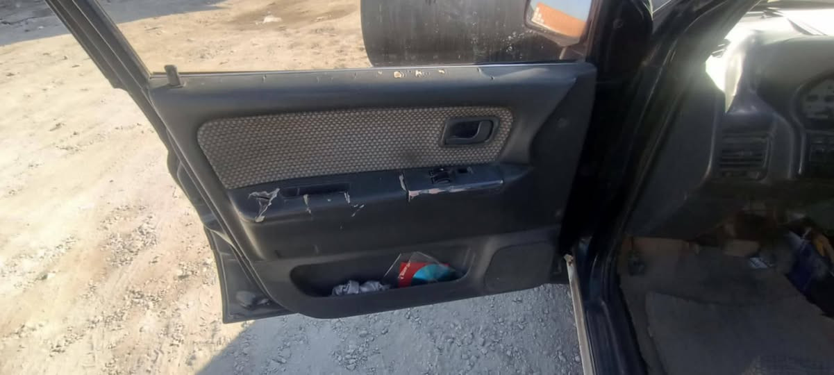 السلام عليكم ميسبوشي مديل 97بلادية تبريد شغال فور ويل رقم دولي بغداد سعر 38قفل ***********
