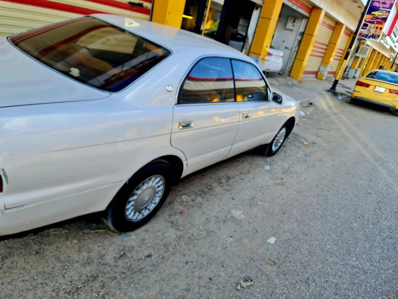 بطه للبيع السعر 53وبيها مجال وبيها كابون بانزين ***********
