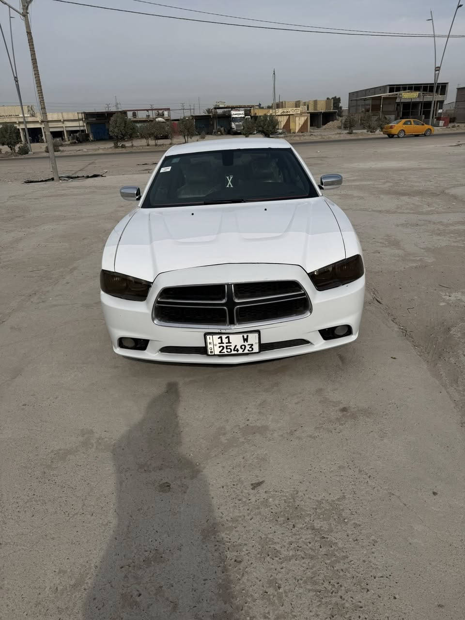 السلام عليكم جارجر رقم بقداد سنويه ورقم الجديد راعيها جاري كفاله كير ومكينه وعيب شرعي بيها طخه بصيطه بالمقدمه وبابين صبق مديل 2014اصل سياره جاهزه مواصفات شاشه جبيره السعر 150 العنوان البصره القرنه للستفسار ***********
