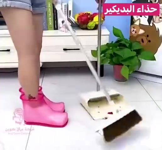 ودعي مراكز التجميل
♥️حذاء البديكير♥️
♥️ دلعي نفسج 😉♥️
الاصلي الكوري💯✅
حذاء البدكير اختراع جديد يغنيكم عن مراكز التجميل ويغنيكم عن حوض تنقيع القدم يفيد للاستخدام السريع ولتنقيع القدم وتنظيفها ❤️👍
يغنيك عن حوض البديكير ويحتفظ بالمياه سواء كانت ساخنة او باردة فترة اطول
يفيد لتدفئة الاقدام  ولعمل البديكير في مياه ساخنة مع وضع املاح القدم في المياه
وايضا يفيد في ارتفاع درجات الحرارة الجسم املئيه مياه باردة والبسيه  وفي اقل من ٥ دقايق ستنخفض حرارة الجسم 3 درجات
✅ افكار لنقع القدم😍
يمكن استخدام البابونك والاعشاب والزنجبيل مع الماء الدافئ لسحب الالام المفاصل والفقرات ويمكن استخدام الخل لتفريغ الجسم من الطاقات السلبية ويمكن استخدام الشاي لتهدئة الاعصاب
والحليب والليمون والعسل لترطيب وتقشير القدم 
ويمكن استخدام ملح القدم اقراص فواره 
✅ يحتوي على حبيبات في ارضية الحذاء لراحة القدم ولتفريغ القدم من الطاقات السلبية 
# الاصلي الكوري 
  
🚘يوجد خدمة توصيل لجميع محافظات العراق ٤ الاف🚘


**إذا كنت صاحب هذا الإعلان وتريد حذفه لأي سبب، رجاءا أرسل رسالة إلى الدعم الفني**