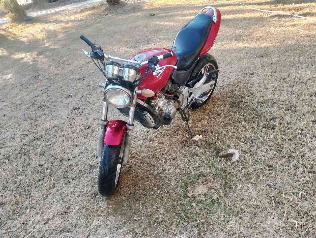 سلام عليكم هونده كامله مابيه نغص نكره سلف فصله نار 🔥سعر 950 وبيه مجال مكان كربلاء خاص اوتصال ***********
