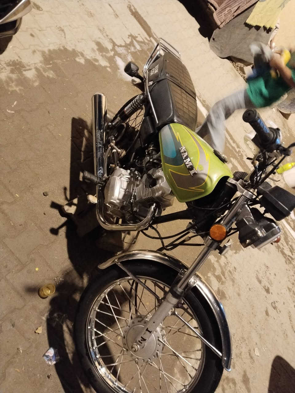 دراجه مديل 25 وبسنويه 16 دخول ام قصر دراجه رقم وسنويه كبل حطك بيد الوكيل دراجه ارشه مكينه مامفتوحه سعر مليون و350 العنوان دور صحه
***********
