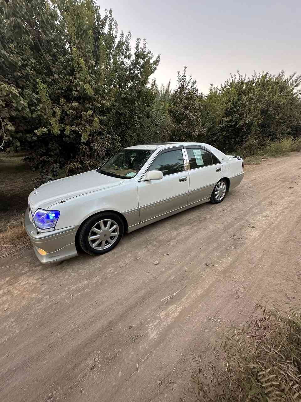 ملكه موديل 2002 ديفور الجبير 3دكم كرتسال اصل قرار 102مفحوصه بقي على كمرك كامله المعامله رقم بغداد فتحه كامله السياره من كلشي وحله من الصور  مكاني بغداد السعر 100 رقم ***********
