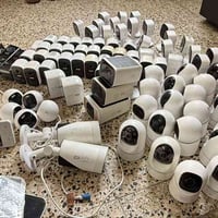 كامرات انكر داخل المنزل  اصلي عدد 100قطعه  نضافه 100  وبيهن جديد باليب...