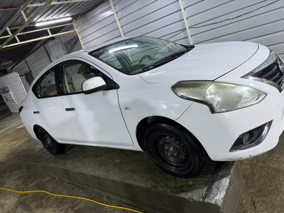 🔷السيارة :نيسان سني هندي   💎
🔷سنة الصنع 2019
🔷اللوحة :  بغداد 
🔶السعر : 103 بيها مجال 
🔷 الاتصال ب ***********

🔷 الضرار صبغ بابين صفحة السايق وبارد جاملغ امامي ووتبديل دعاميه خلفيه 
______________________________________
🔷المواصفات : 🔥
🔹حجم المحرك 4 سلندر1500
🔹عداد المسافة 101 الف كيلو  
🔹حساسات خلفية
🔹ويل كب حجم 15 انج مع اطارات بحالة جيدة
🔹تحكم ستيرن جهتين
🔹مع باقي المواصفات الاعتيادية
——————————
📍بغداد البلديات قرب تقاطع الكهرباء

***********
