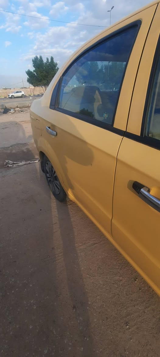 افيو للبيع ٢٠٠٨مكينه وكير كورله بكاجو بيهه بخار 
رقم انكليزي بسمي مصفره هيئه وغرامات مكاني نجف حي الجامعه مقابل قصر الثقافه 
***********
(38 وبيهه مجال )
