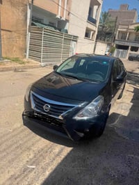 للبيع نيسان سني خليجية موديل ٢٠٢٣ رقم بغداد الجديد ماشية ١١٠ بيها صبغ ...