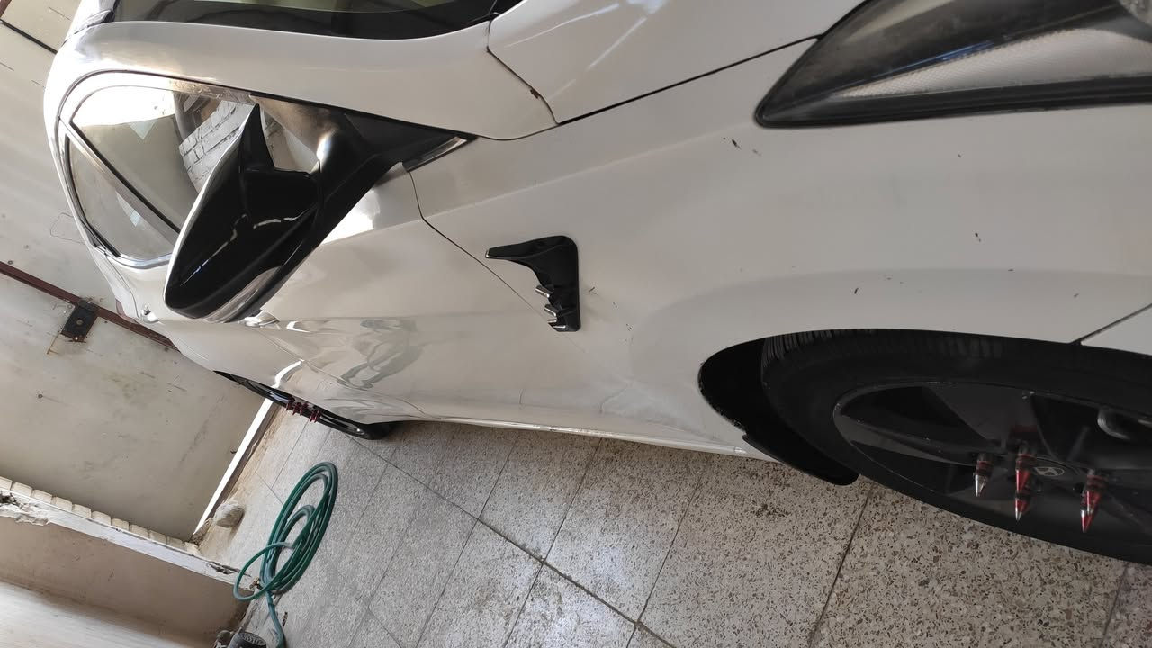 النترا 2013 مصبوغه كله
الحادثه خلفي يوجد تصليح بالداخل 
رقم سليمانيه الجديد وهزه بعده ما ساقطه
***********
فول مواصفات
فتحه 
شاشه 
ويل رياضي
مكينه وكير وصدر وتايرات كلش نظيفات
السعر 77 مجال بسيط جدا
الدوره حي الصحه 
*********** بغداد, العراق
