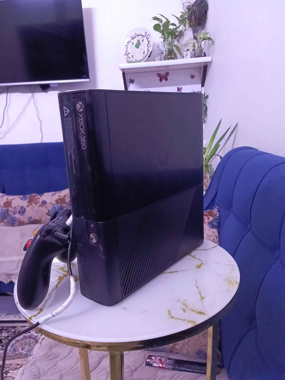 السلام عليكم ورحمة الله وبركاته إكس بوكس 360للبيع الجهاز نضيف مفتوح تنضيف الله يشهد بي تقريبا 33لعبة قوية الجهاز فئة السوبر سلم اعلى فئة الجهاز مهكر السعر 85وبي مجال للطيبين. المكان كربلاء للاتصال *********** متواجد خاص كربلاء, العراق

