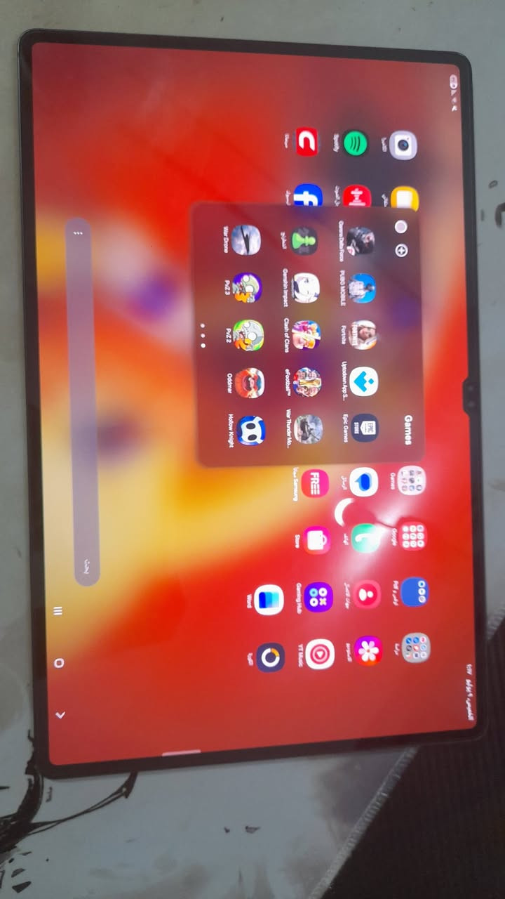 Tab Samsung S8 Ultra
ذاكرة 256GB 
شاشة سوبر OLED بحجم 14.6 انج
بتردد شاشة 120 هرتز
يدعم شريحة 5G
معالج فلاكشب جيل ال8 يشغل 120 ببجي وكود بدقة عالية
ممتاز للكتابة والدراسة وصناعة المحتوى والمونتاج
معاه لاصق اصلي مقاوم للخدش 
معاه قلم التاب الاصلي ورؤس القلم الاضافية عدد 2
استخدام شهرين نظافته 98% 
يجي معاه سماعات بلوتوث هدية
السعر 790 الف قفل
الشراي يراسلني خاص او مراسلتي على رقم الواتساب *********** رجاءً لاتكسر بالسعر اذا مو شراي 
ماعندي توصيل مكاني بالموصل
