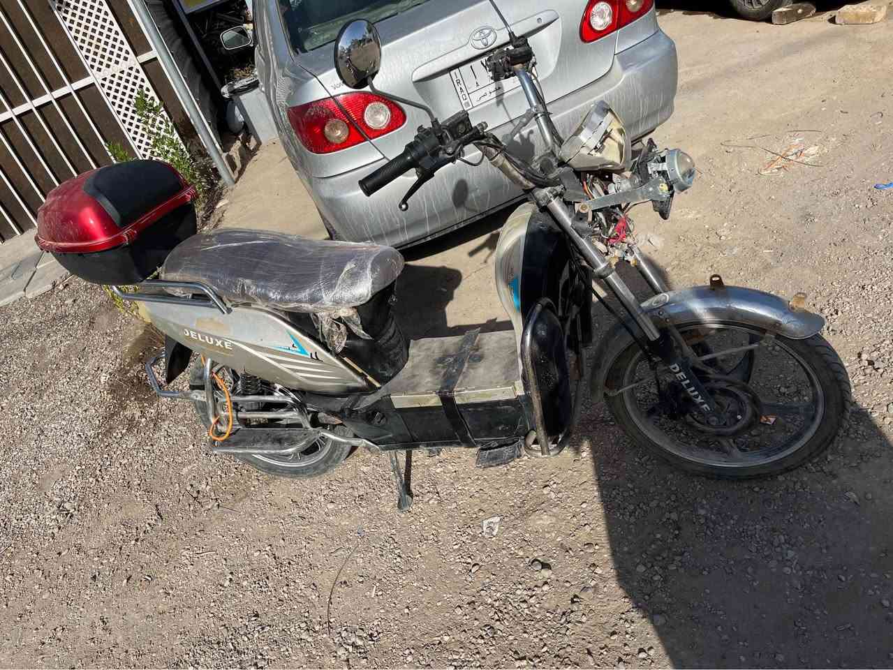 دراجة شحن 
٥ بطاريات بحالة جيدة 
عقلهة شغال 
ابيع كوم حديد 
مكاني بغداد دورة مهدية الثانية 
السعر ٢٠٠
استفسار *********** بغداد, العراق
