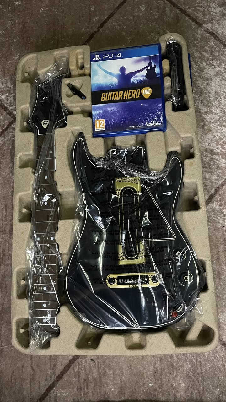 كونترولر گيتار Guitar hero live للبلي 4 و 5 مع قرص اللعبة
جديد غير مستخدم 

عرض لفترة محدودة

توصيل موجود


**إذا كنت صاحب هذا الإعلان وتريد حذفه لأي سبب، رجاءا أرسل رسالة إلى الدعم الفني**