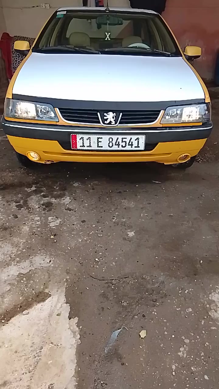 سلام عليكم سياره بيجو 2013 رقم بغداد بسمي هيئة غرامات مصفرة ابيع عقد مروري سيارة مكانهة  كربلاء تخم تاير جديد بطاين جدد كشنات جدد تنتة جديدة كهربائيات وضع الشركه تبريدهة ثلج سايد بريك شغال سستم سماعات سنوية ما صاقطة هزة جديدة جام اربعتهن يصعدن وينزلن سيارة كل نقص مابيهة فقط بس جاملق خلفي سعر 40 قفل رقم الهاتف ***********
