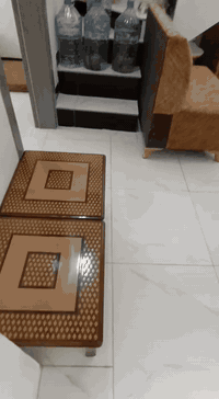 ديوان للبيع نضيف جدا 300 قفل بدون معامله 07709918169