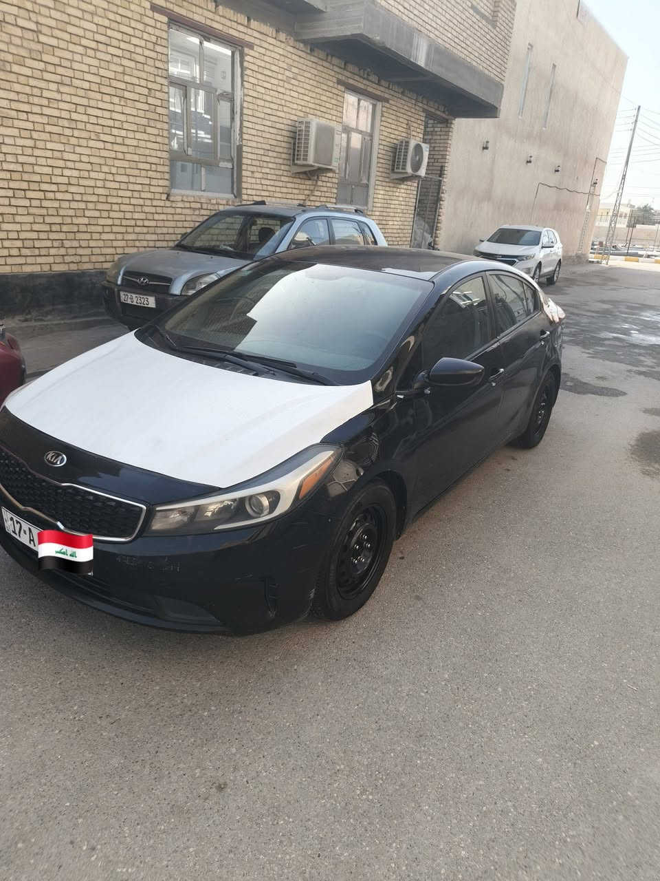 فورتي مديل 17 سياره بيها تبديل جاملغ جه العبري الأمامي وتبديل باب جه الاسايق الوره وبيها شرات بسيطه بدون ضرر دخلي سياره جاهزه محرك وكير وحداديه وشرط أحلى من الصور وكتاب الفحص مرفق بل منشور 
عنونها ناصرية شموخ
سعرها 97 وبيها مجال
رقم ***********
