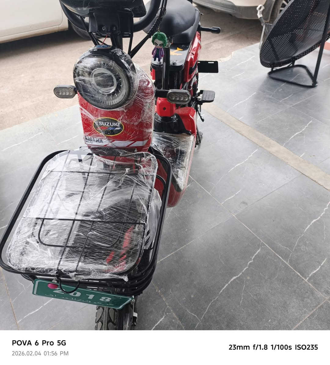 باسيكل شحن للبيع فول مواصفات ٥ بطارية اخو جديد اكو ملاحظه فوك بطارية يكون بلاستيك مسكور بس هذا بيها ول بلاستيك ب ١٠ بس سعرها 250 وبي مجال للطيبين رجاء اذا مو شراي لا تتصل رقم موبايل *********** كل عيب مابي
