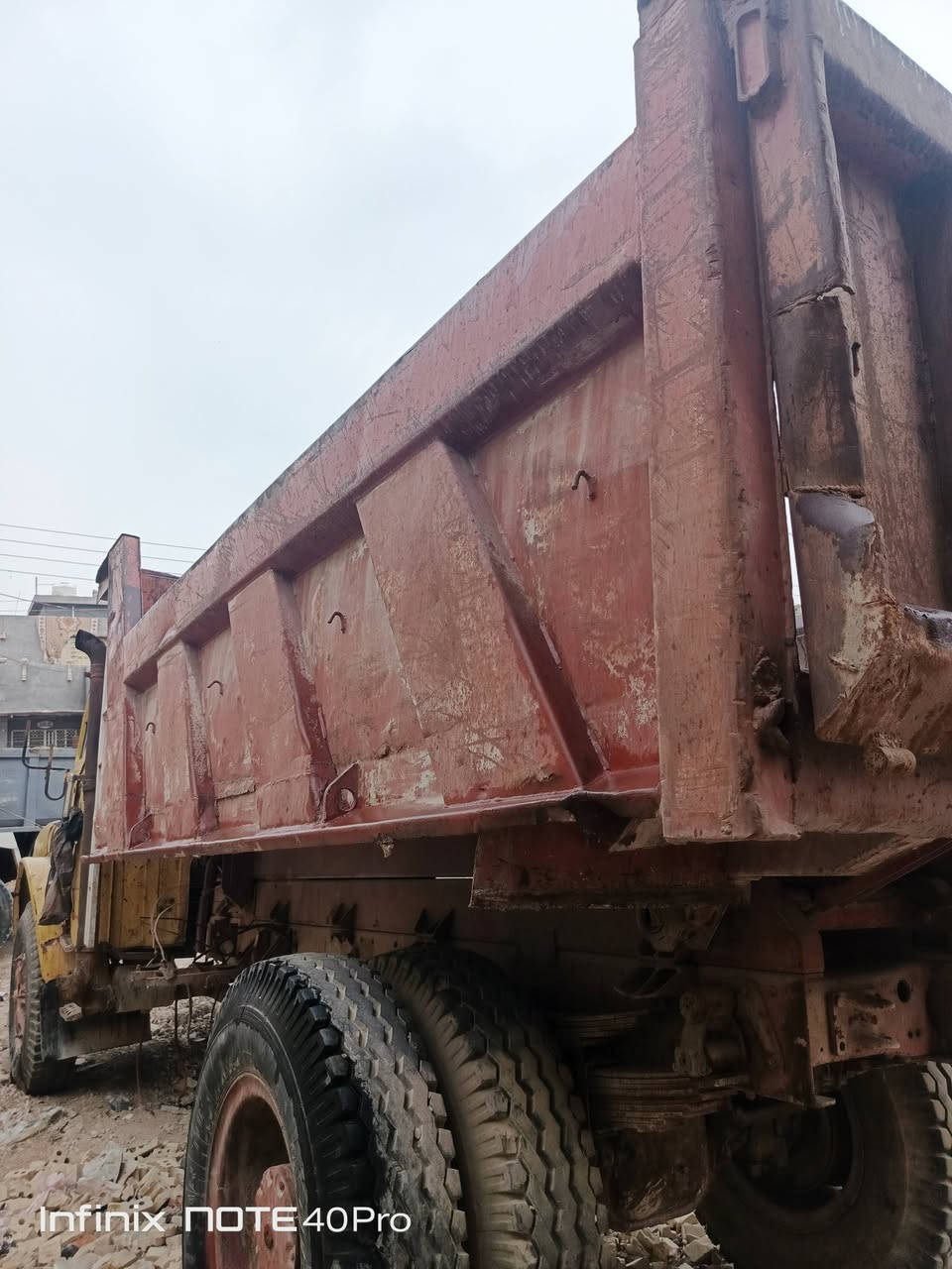 سلام عليكم بدي مال مان البيع نضيف السعر 18ورقه وبي مجال هواي رقم الهاتف***********
