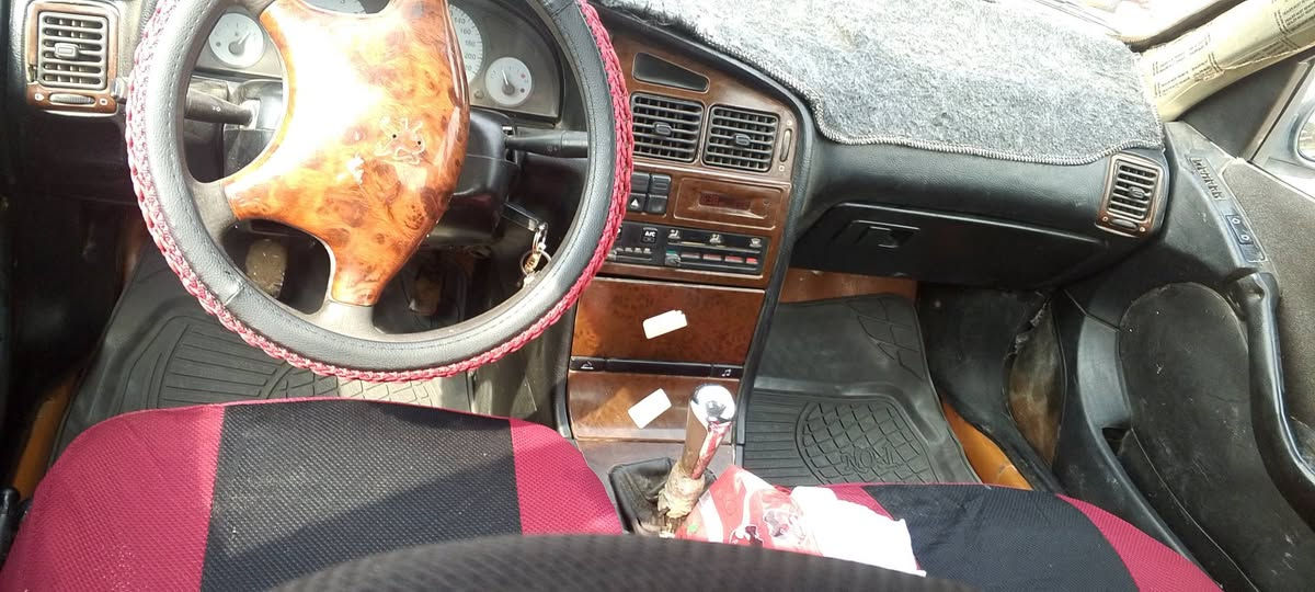 بيجو بارص 2011 رقم كربلاء
هزه جديده رقم دولي سنويه 31 
مكفوله كير ومحرك وحداديه. تبريد تخم تاير جديد 
بيها شويه صبغ بالباب مال السايق  
مصورها فديو وكلشي ذاكره بيها
مكاني نجف الكوفه 
‏‪***********‬‏
