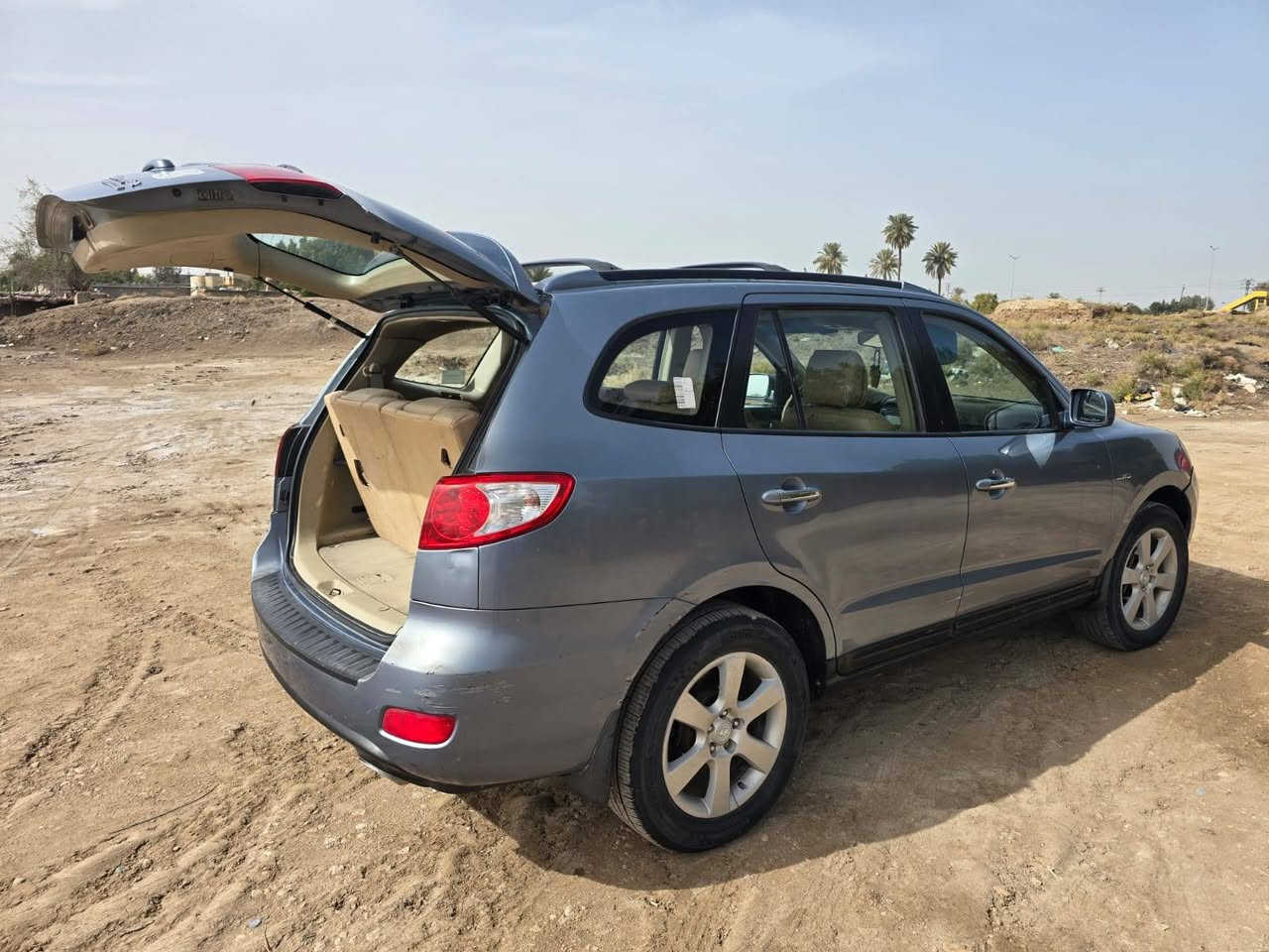 ٧ راكب مكفولة ماعدا جيلاتين وتصليح شبر باالباب رقم مميز مال جناي السعر ١٢٥ موديل 2007 العنوان ديوانية شامية التواصل عبر الاتصال +964 771 441 7520
