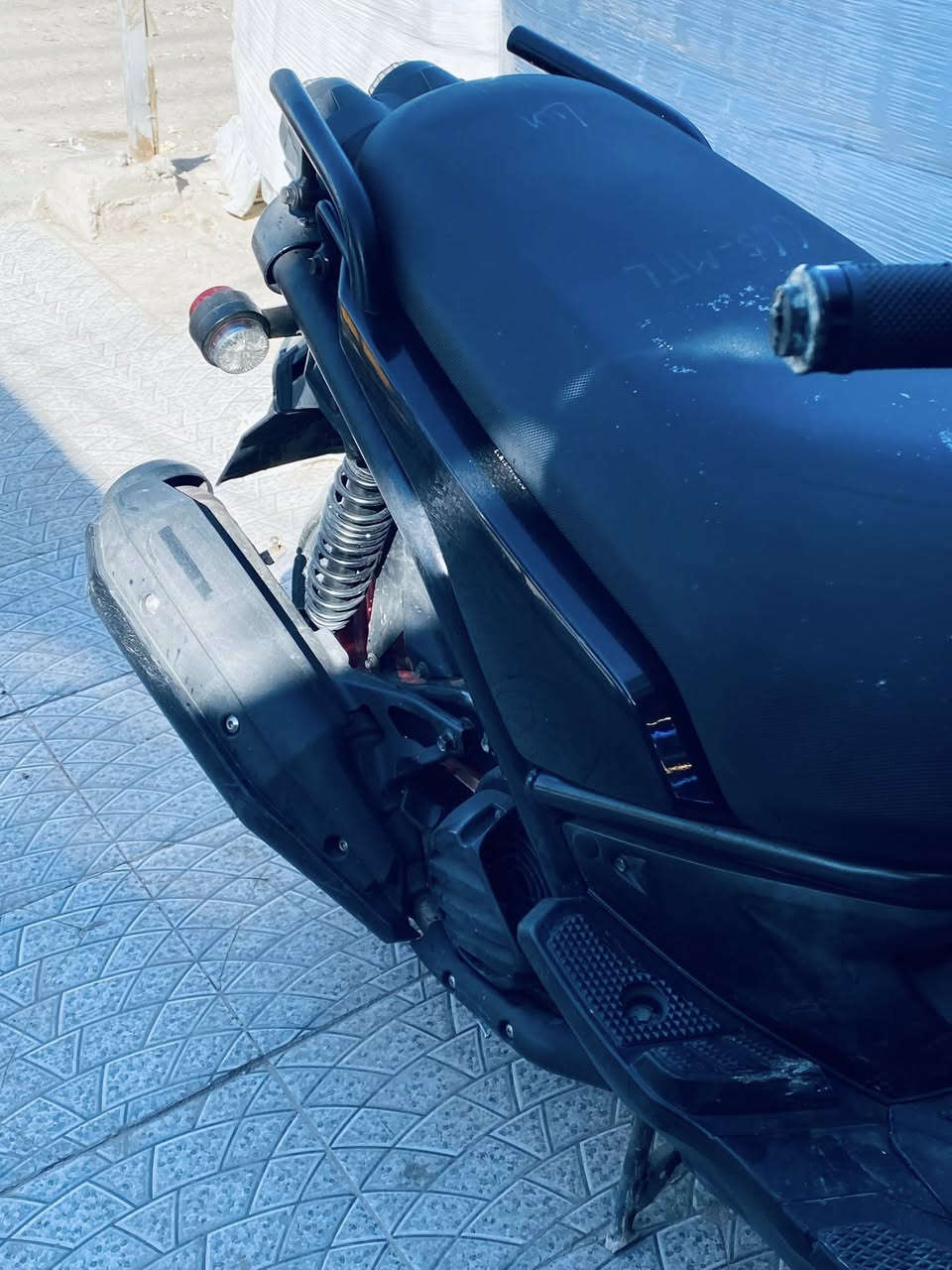 سكنز جبلي 2014
رمبة الدراجة كله بلادية 
شرط الفحص 🖤 
عنوان الحسينية الراشدية 
***********
