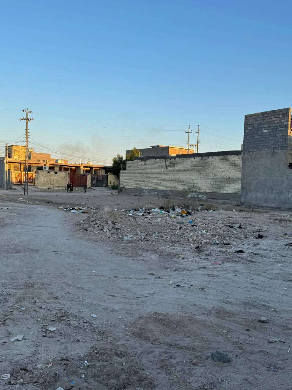 اعلان هام: قطعه ارض للبيع في الفلوجة - حي الشهداء - موقع مميز
رقم القطعة: 25251
المساحة: 125متر (واجها 6.25 والنزال 20) 
الشارع: 10متر (عرض ممتاز) 
خدمات كاملة: ماء مجاري كهرباء
السعر: 35مليون (وقابل للتفاوض) 
للتواصل مراسلة على الواتساب ***********
