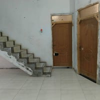 بيت البيع مساحه 150يحتوي عله 3غرف صاله مطبخ ستقبال....؟ مجاري مربوطة ع...