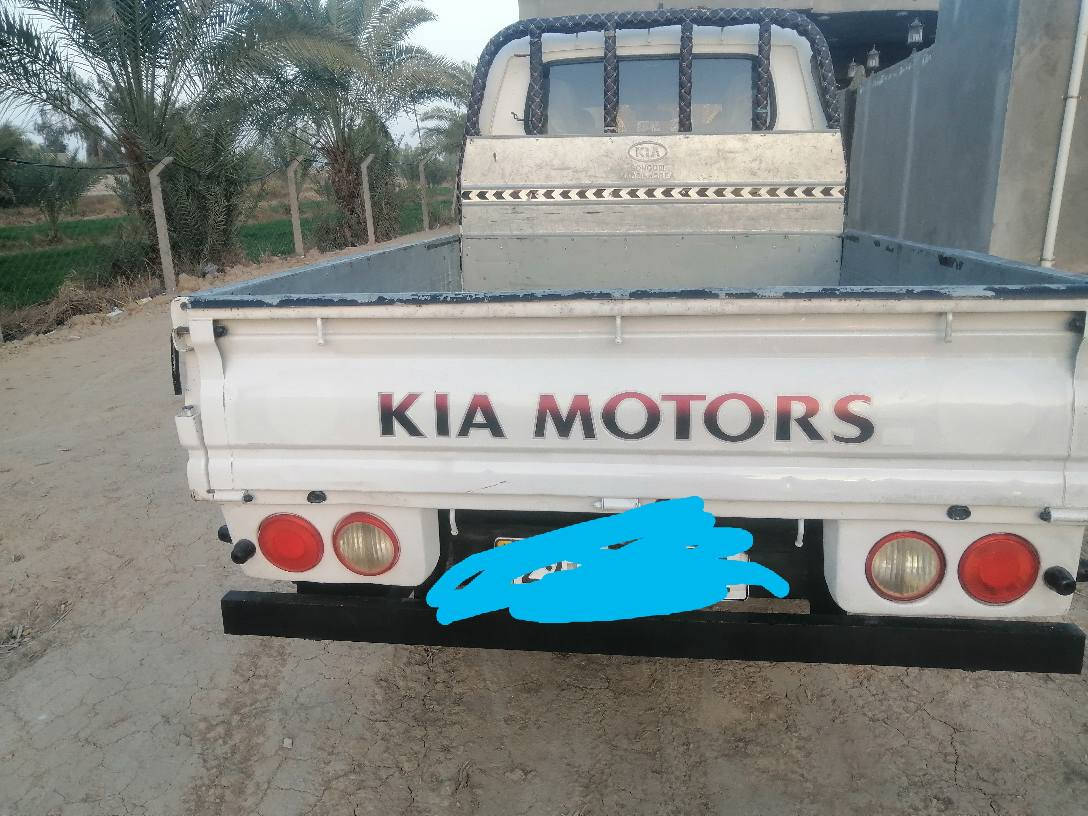 مرخصت مدير الكروب كيا حمل دبل قمارة موديل ١٣ سيارة جاهزة بسمي رقم انكليزي مداور ثاني يوم سيارة جاهزة شاصي مكفول رقم شاصي تخم تاير جديد سيارة خير من الله اتصل وبيك خير و دلل رقم الهاتف ***********
