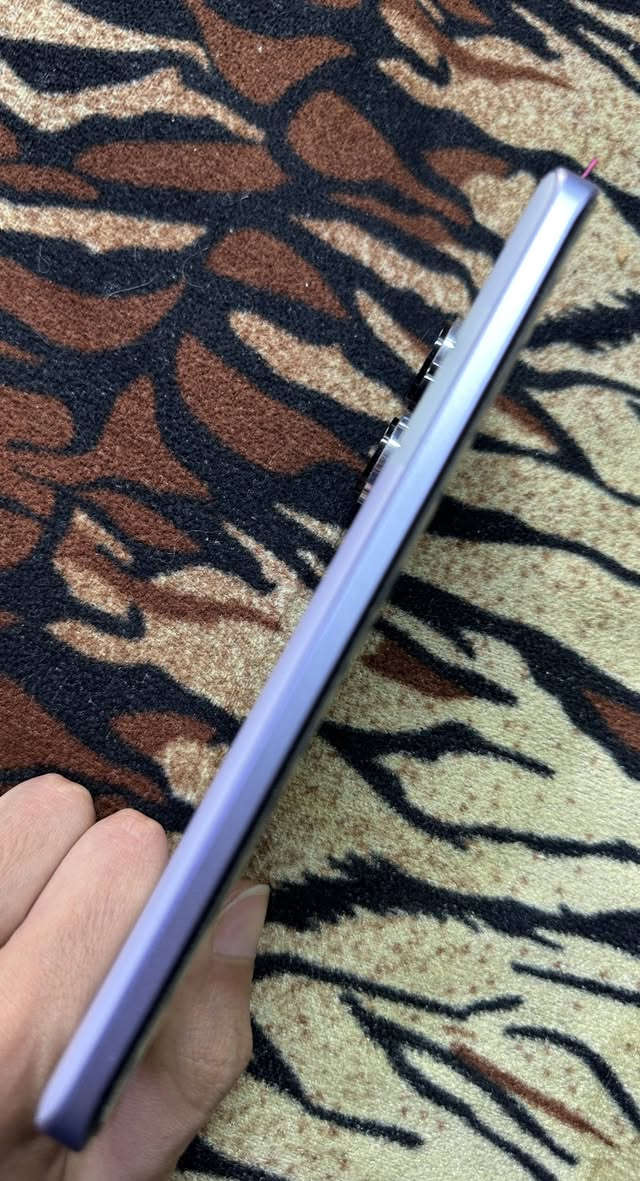 السلام عليكم شاومي ريدمي نوت 13 برو بلس 5G ذاكرة 512 العشوائية 24 معالج Mediatek Dimensity 7200 الشاشة 120 هرتز البطارية 5000 بشحن سريع 120 وات كامل ملحقات من كارتون وشاحنة السعر 300 قفل مكاني بغداد / مدينة الصدر


**إذا كنت صاحب هذا الإعلان وتريد حذفه لأي سبب، رجاءا أرسل رسالة إلى الدعم الفني**