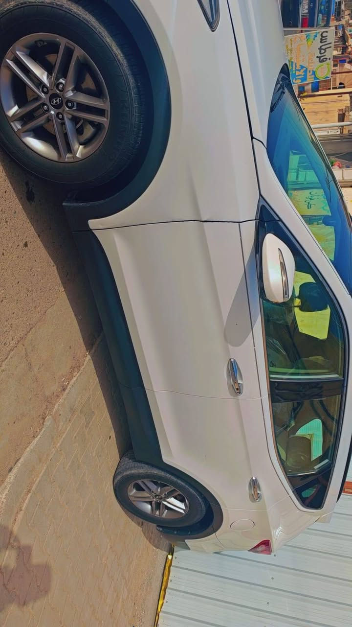 السلام عليكم للبيع سنتافيه وارد 2018
حادث جاملغ وبنيد بدون دواخل وبدون ايرباك بغداد تحويل ثاني يوم
فول مواصفات 1/1
*5راكب4سلندرGDI
*بصمه تشغيل بصمه ابواب
*صندوق ذكي فتح عند الاقتراب+كهربائي
*خمس كامرات محيطه180درجه
*مقاعد الاماميات كهربائي +تدفئه مقاعد +تبريد بل مقاعد 
*تدفئه المقاعد الخلفيه +تدفئه الستيرن
*ميمور خزن للمقاعد
*رادارات 180درجه
*بانو راما
*اشاير بل مري
*بردات للجام الخلفي بلادي داخل البطانه
*شاشه 8 انج
*تبريد مناخ منفصل+بيانو بل شاشه
مكاني بغداد جسر ديالى القديم
السعر 160 وبيه مجال
***********
