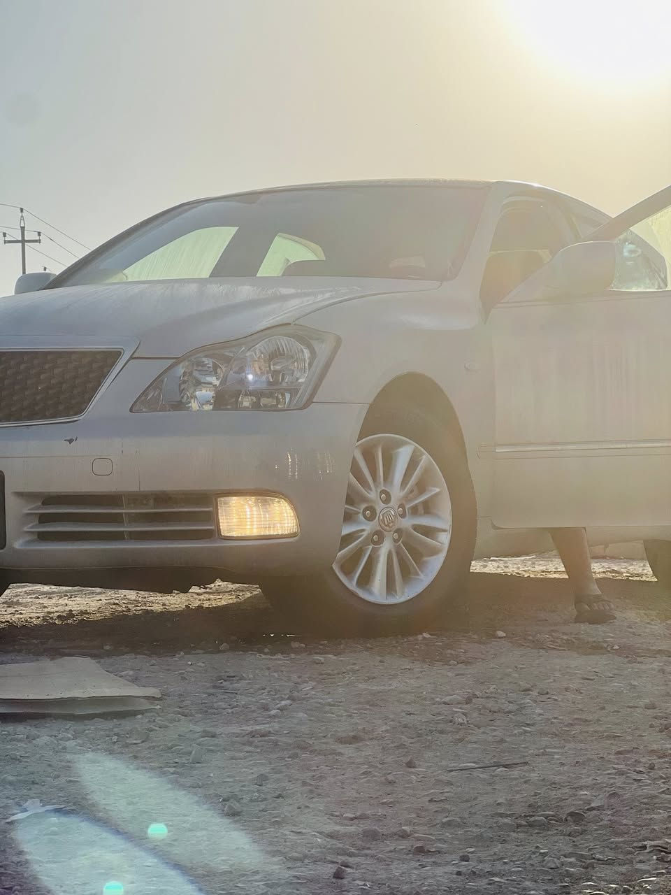 السلام عليكم من رخص الادمن شاهينه موديل ٢٠٠٦ دكمه وحده شاصي ٨٣ كفاله عامه اصوليه باسمي مداور ثاني يوم رقمهه بصره انكليزي دكمه وحده تخم تاير تبريد مكينه كير كله جديد توني شادهن داخل بيجي  مكاني ذي قار مركز سعرهه ١٦٠ بيهه مجال حك الجيه رقم التلفون ***********
