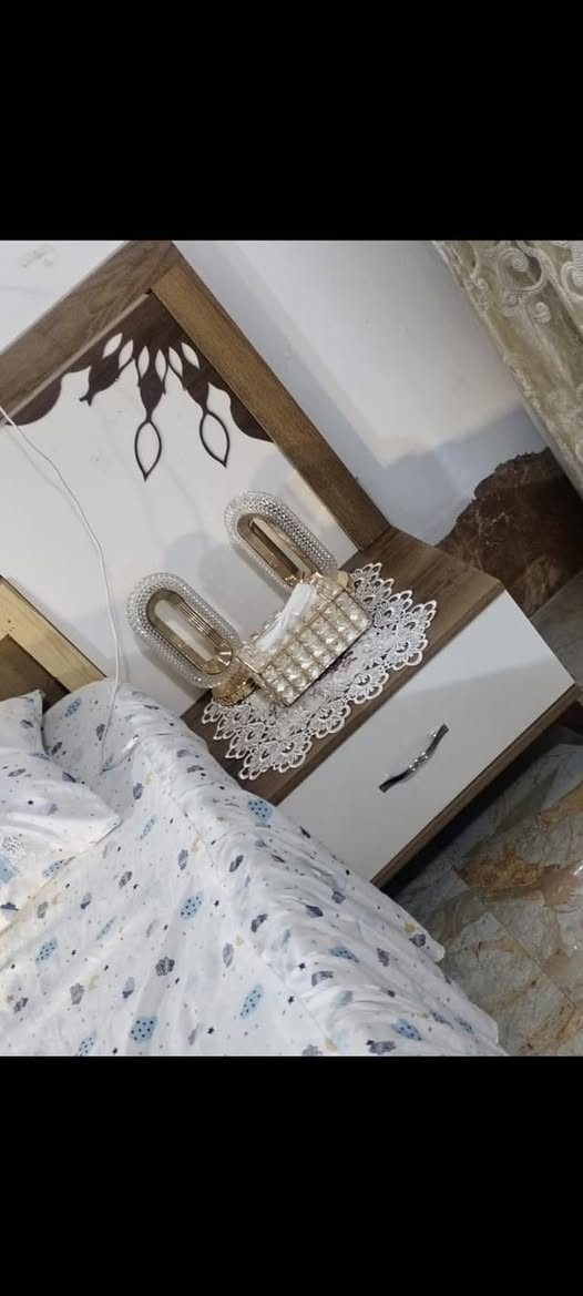 غرفة نوم للبيع نظيفة ومابيها اي ضرر


**إذا كنت صاحب هذا الإعلان وتريد حذفه لأي سبب، رجاءا أرسل رسالة إلى الدعم الفني**