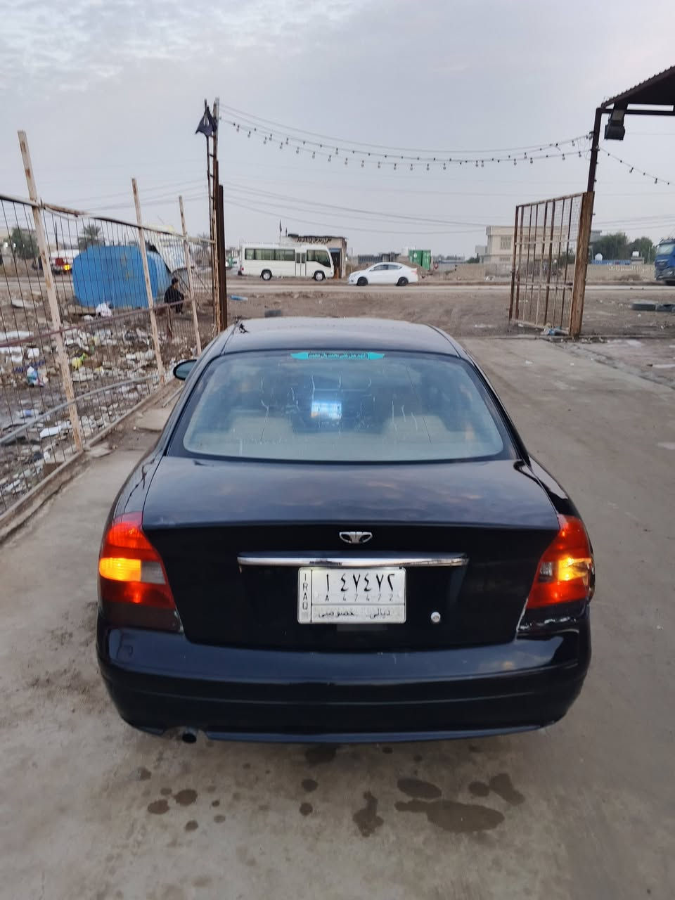 السلام عليكم ورحمة الله
من رخصه صاحب الگروب. 
سيارة دايوا نوبيرا 2 للبيع أو المرااااوس
سيارة صبغ عام اثر جراد لا ضربه ولا حادث
المحرك: توني شاده حاوية
الگير: توني شاده حاوية
الأضوية الأمامية:  مازدات جدد لدات جدد ضوا ناصي شمسي ☀ والعالي لد ثلجي منضومه ب 200 دولار 💵
البگ لايت الخلفي:  مازدات جدد لدات جدد ضوا الرقم الخلفي لد جديد. بس البگ لايت الايمن بيه كسر اثر ضربه بسيطه. 
الداخل: جديد كشنات ودوشمه جدد
الرقم:  الماني ديالى 
السنوية: مشروع وطني لل 2027 السيارة بأسم جيراني. تحويل ثاني يوم
التبريد:  شغال عوزه غاز
التدفأة:  شغال
الكهربائيات: شغاله عوزها ترتيب بسيط 
باور ستيرن:  جديد هوا والجعمقه
مكان السيارة:  بغداد جسر ديالى القديم قرب مجمع بسمايا 

السعر 45 ورقه 

اخوان هاي مواصفات السيارة كلها مذكورة اقراهن كلهن يلا تخابرني لان عندي اكثر من سيارة عارضها ماتذكر 

للتواصل 
*********** اتصال فقط 
*********** اتصال +واتس اب
