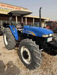 للبيع نيهولند موديل ١٦ رقم كربلاء حره تحويل   مكيمه جديده او مكفوله كف...