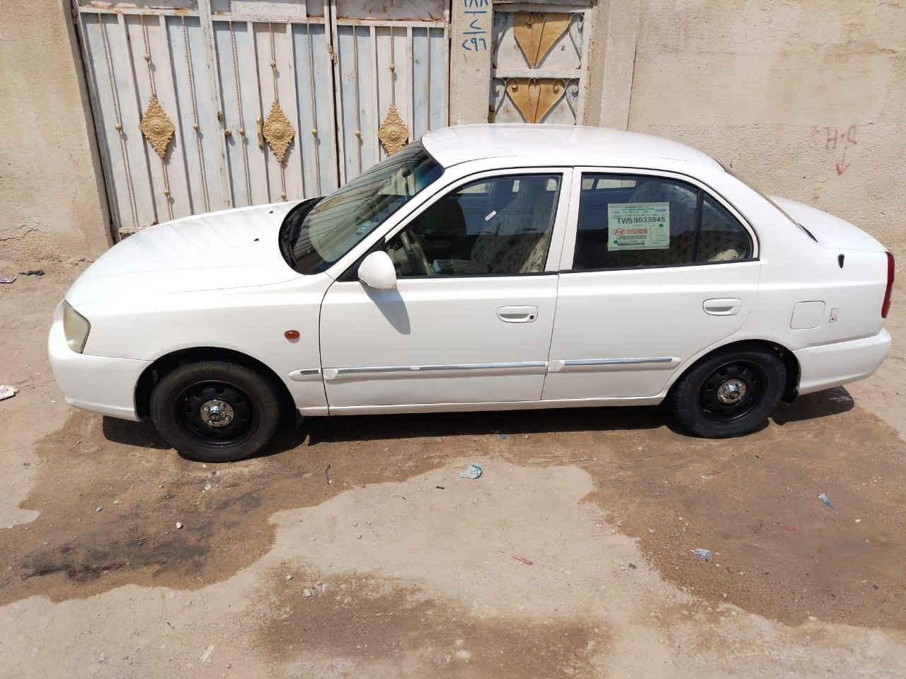 السلام عليك من رخصة الادمن هونداي فيرنا موديل 2011مصبوقه جماليه بسمي سنويه لل27 هزه جديده رقم دولي بصره سياره جاهزة حداده كهرباء تبريد گير  محرك  مكان البصره الزبير تلفون ***********  سعر 66
