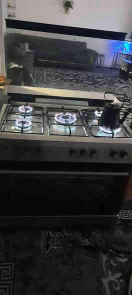 تباخي فرن تازه و بي كيشه...235هه زار
***********سليماني السليمانية
