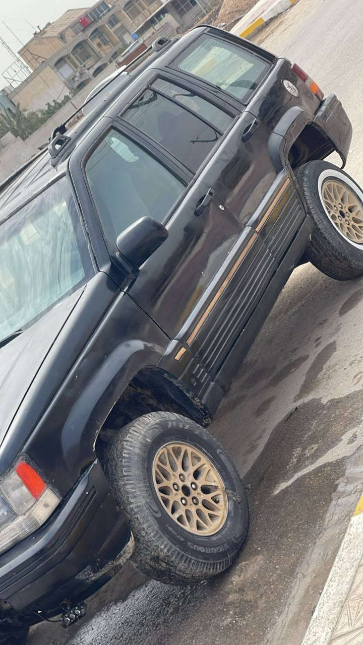 السلام عليكم
جيب شيروكي موديل 1994 راعيها بكربله وابو الوكاله بكربله مكينه في في تي الغرامات عل يشتري مكان السياره ناصريه السعر 25 وبيها مجال للإستفسار اتصل على الرقم ***********
