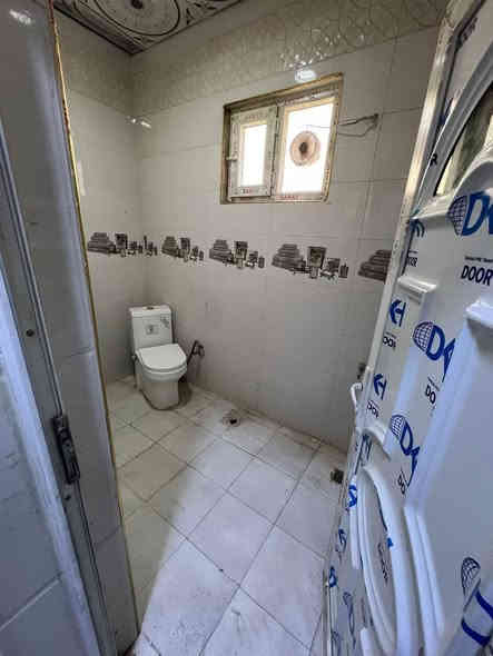 #للايجار_في_السيديه
————————————————
🏠طابق ثاني مساحه 120م نضيف جدا

يحتوي على غرفتين نوم وصاله ومطبخ وخدمات

بدل الايجار:-650الف 💵

✨قرب كل الخدمات✨
———————————————-
#للاستفسار__والتواصل
***********عبدالله مكتب التاج👑
