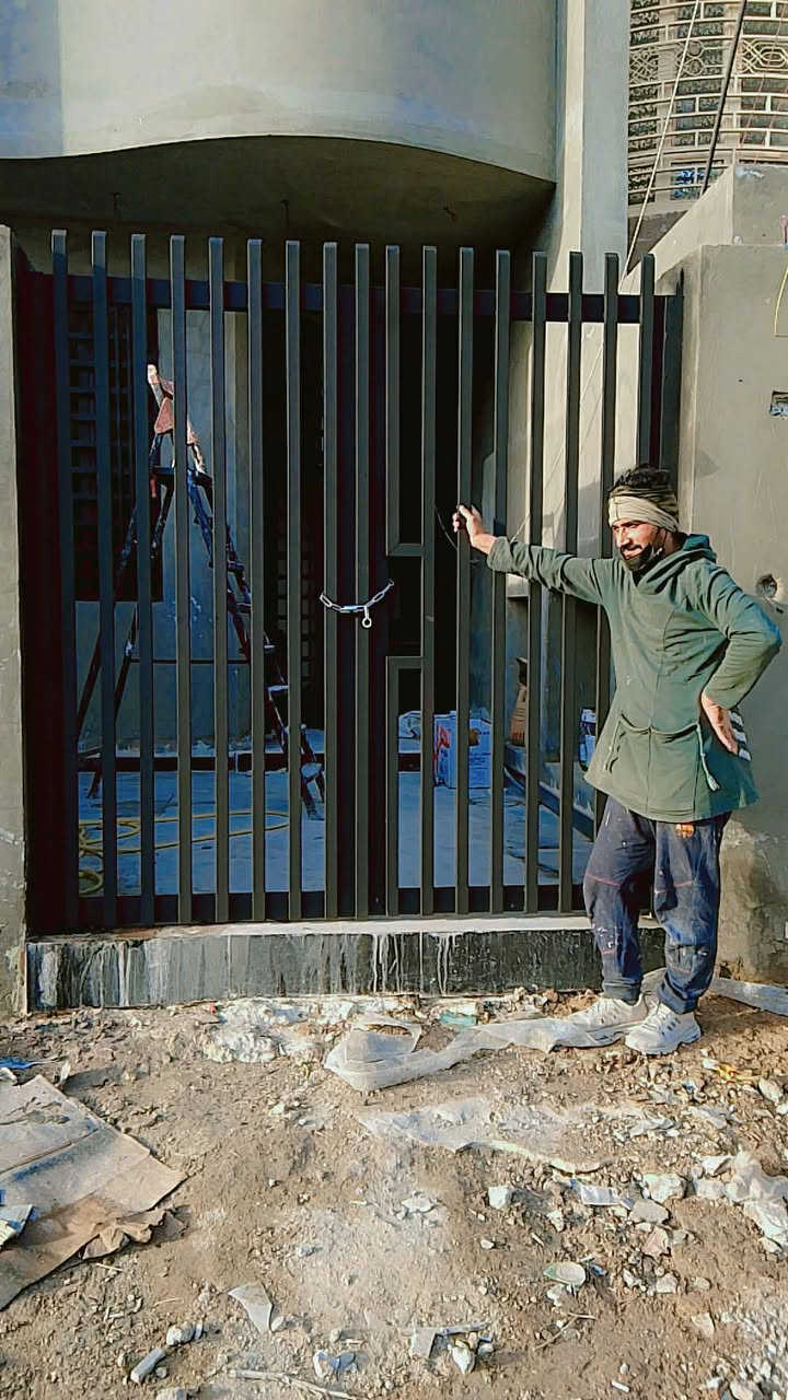 صبغ وتنظيف شبابيك وجهيات وجدران تواصل *********** ابو رهف الصباغ
