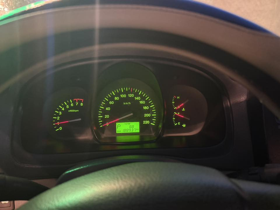 السلام عليكم
سيراتو 2008 خليجي
محرك 1600 
سنويه 27 
السياره باسمي 
السياره نظيفك و كلشي بيهه بلادي 
بيهه بارد بالجاملغ كد شبر 
و بنيد كد شبر صبغ فقط 
مكينتهه بيهه خيط تبخير قليل كلش 
السياره كلش نظيفه 
مكفوله من الضرر و الخلل الشرعي 
سعر85 و بي مجال بسيط حك الجيه

مرفق بالصور كل الضرر الي بيهه عدا الصور المدزوزه كلشي ما بيهه السياره للامانه

السياره ناعمه  و حداديتهه جديده 
و تبريدهه شغال

للتواصل واتساب فقط 
*********** 
مكاني النجف
