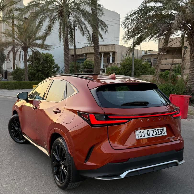 لكزس NX 450h+ (F SPORT Plus) – هايبرد بلك إن
موديل 2022 – ماشي 6,000 ميل
رقم بغداد / تحويل مباشر

المواصفات (Plug-in):
• تمشي 80 كم كهرباء + 680 كم هايبرد
• فتحة سقف
• داتا شو
• كشنات كهرباء حفر F SPORT
• كشنات حضن رياضي + تبريد + تدفئة
• رادار جانبي
• إنارة داخلية 64 لون
• البوب لمس
• كاميرات محيطية 360
• حساسات أمامي + خلفي
• رادارات أمامي + جانبي + ترافك رادار
• أنظمة قيادة: EV – HEV – ECO – Comfort – Sport – Sport+
• ويل كروم أسود F SPORT
• مختمة F SPORT بكل مكان
• مواصفات إضافية كثيرة

الصبغ:
• بنيد + خشم الجاملغات فقط

الــســعــر 🟥 :: الـــرد تـلـقـائـي 💎
العنوان : نفق الشرطه / الاصدار الاول 

رقم صـــاحب السيارة: واتس اب ***********
