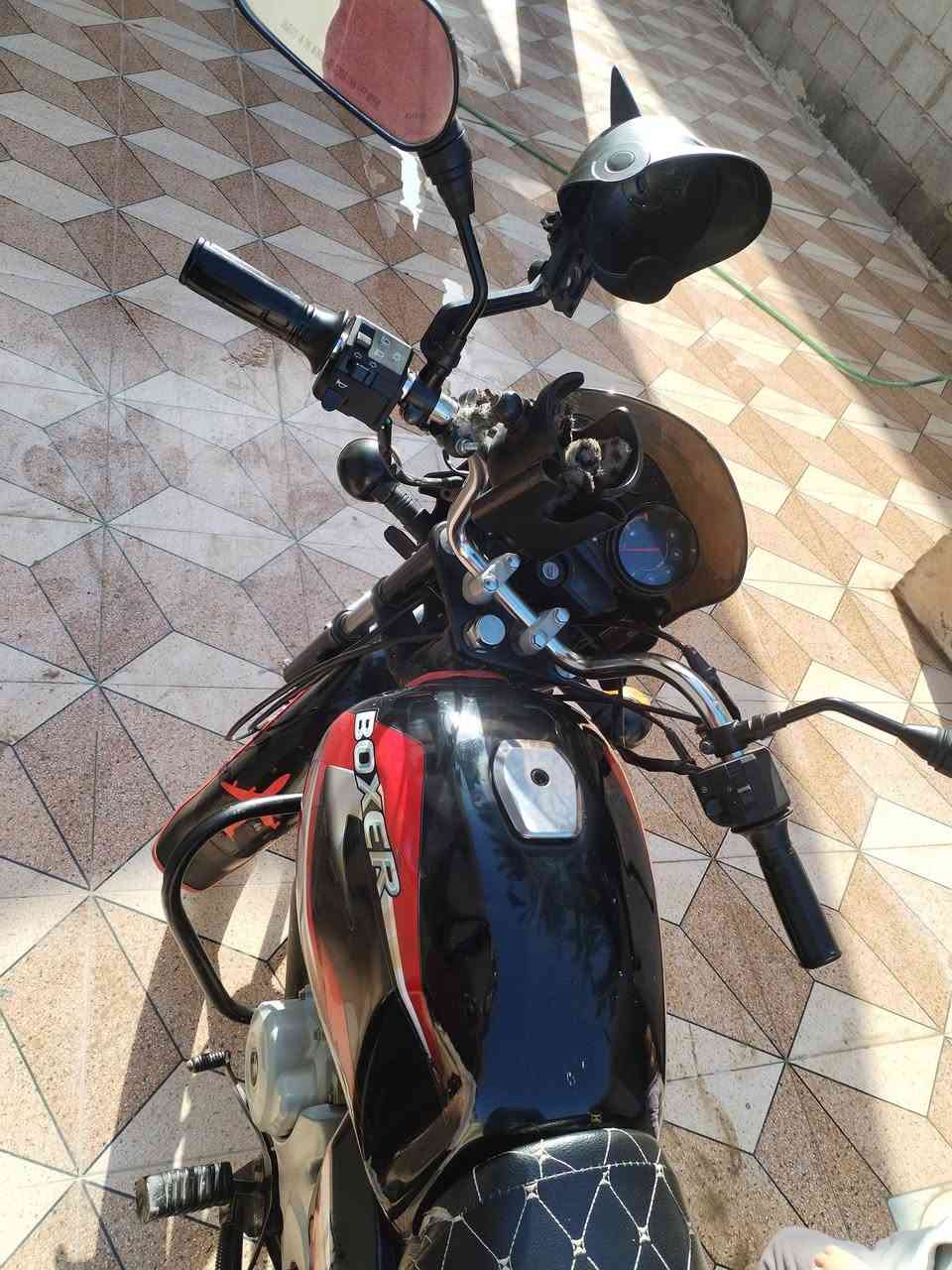 بوكسر ٢٠٢١ جديده رقم انكليزي ب٢مليون غير متواجد عالفيس اتصل *********** ديالى بعقوبه قرب سايلو بعقوبه
