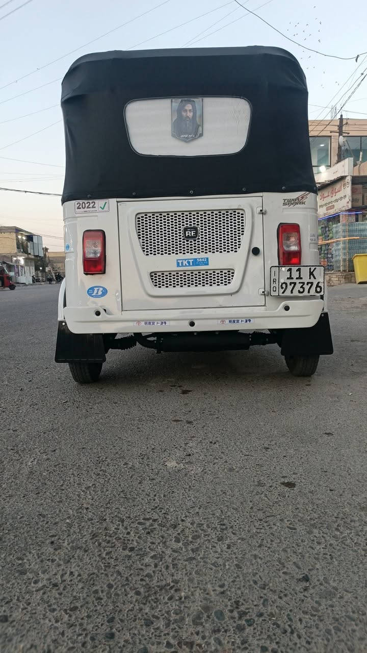 السلام عليكم تكتك للبيع موديل 22شهر 10رقم وسنويه تحويل ثاني يوم كفاله عامه كشر ومكينه العنوان بغداد ***********
