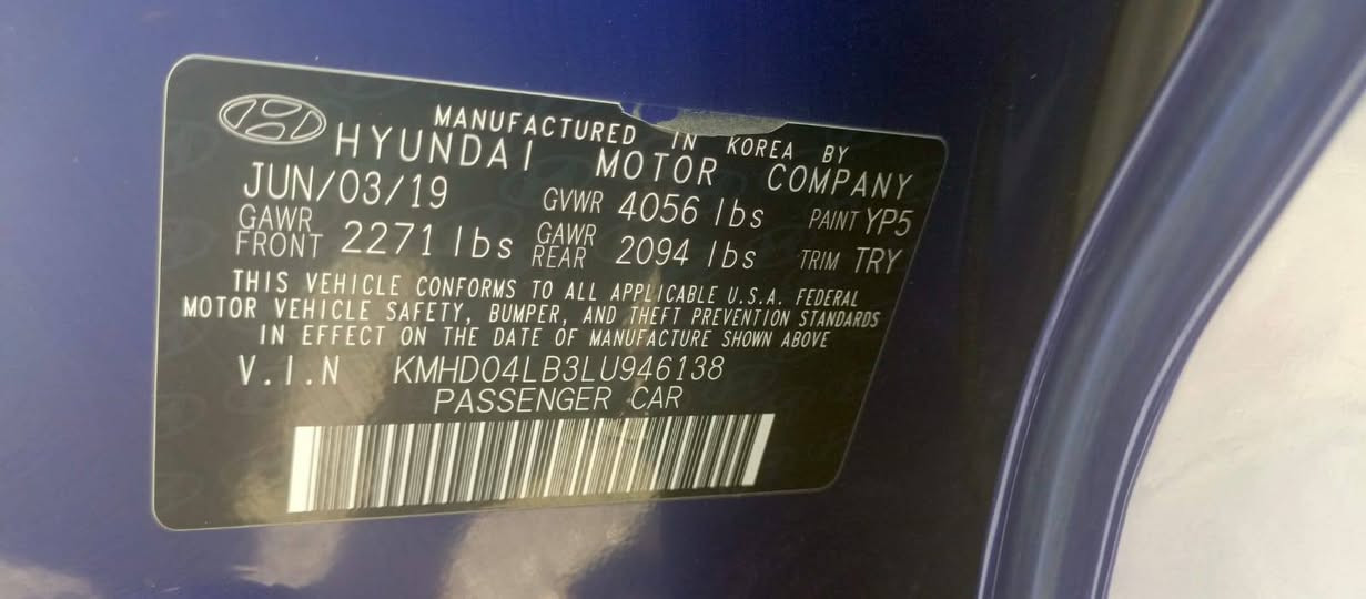 النترا موديل ٢٠٢٠ سياره حادث بسيط بدون تبديل ليبل واحد صبغ باب فقط تخم تاير جديد ويل كب لون جويتي السعر ١٣٠ مجال بسيط جدا الاتصال على الرقم
  0771 457 7465 بغداد, العراق
