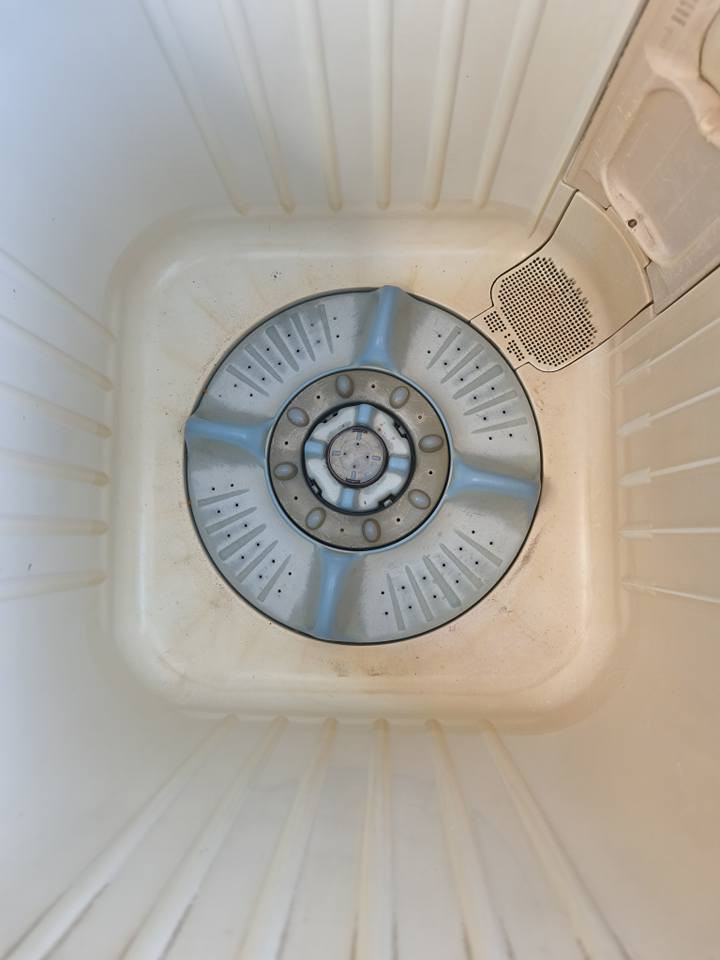 غسالة  هيتاشي ياباني  ٨ كيلو ع فحص شغاله كل نقص مابيه جاهزه 

‏‪0783 230 5445‬‏ ديوانية, القادسية
