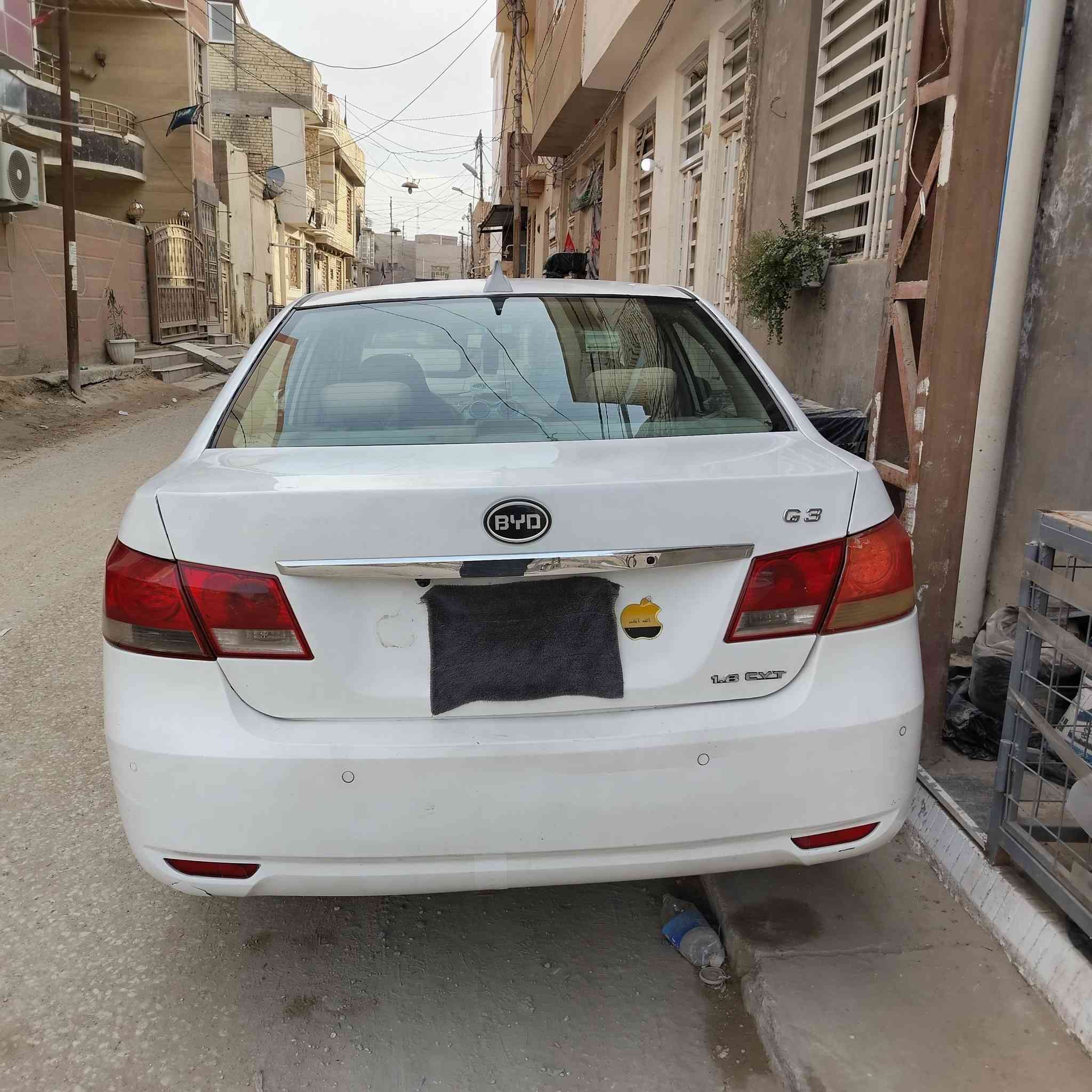 ألسلام عليكم سياره بي واي دي موديل 2013السياره حلوه وجاهزه السياره باسمي رقم كربلاء سنويه لغايه 27تبريد شغال السعر 60 وبيهه مجال حك الجيه ***********
