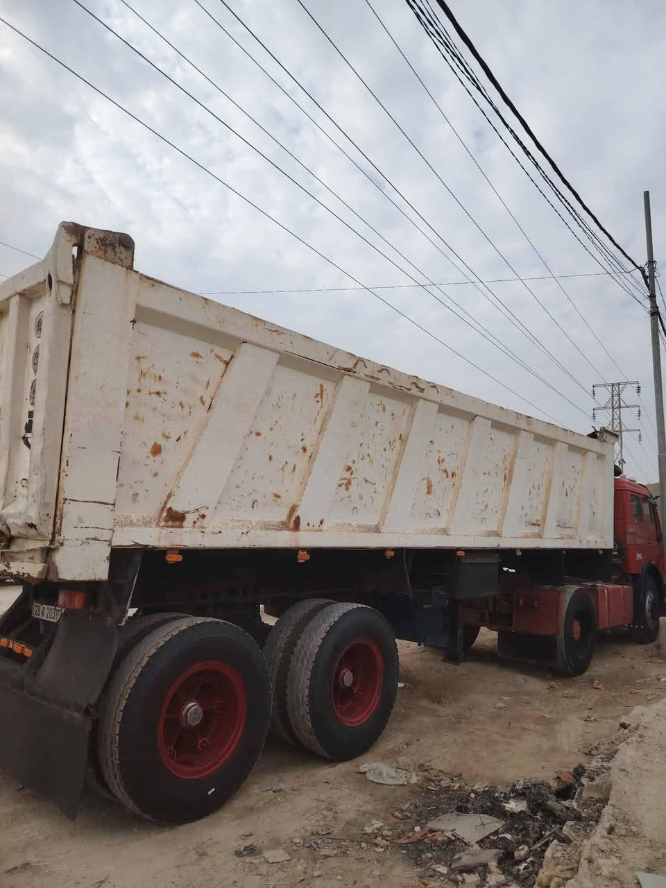 السلام عليكم عربانه للبيع علم2007 كفاله عامه تخم تاير المكان النجف الاشرف للاستفسار الاتصال على الرقم ***********
***********
***********
