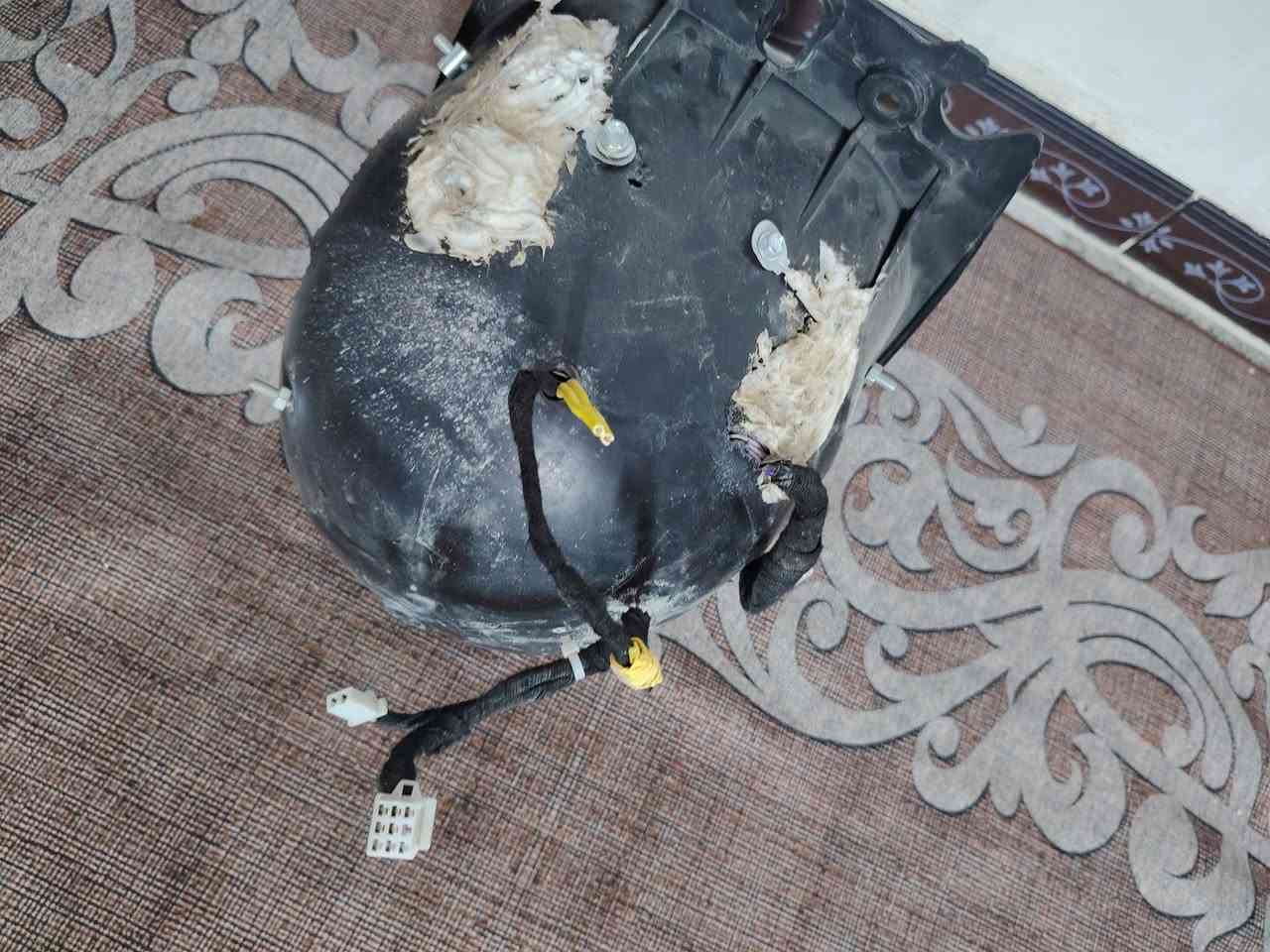 دمام بوليس كامل مكمل حتى دكمه وياه للبيع مكاني نجف شارع المطار ***********
