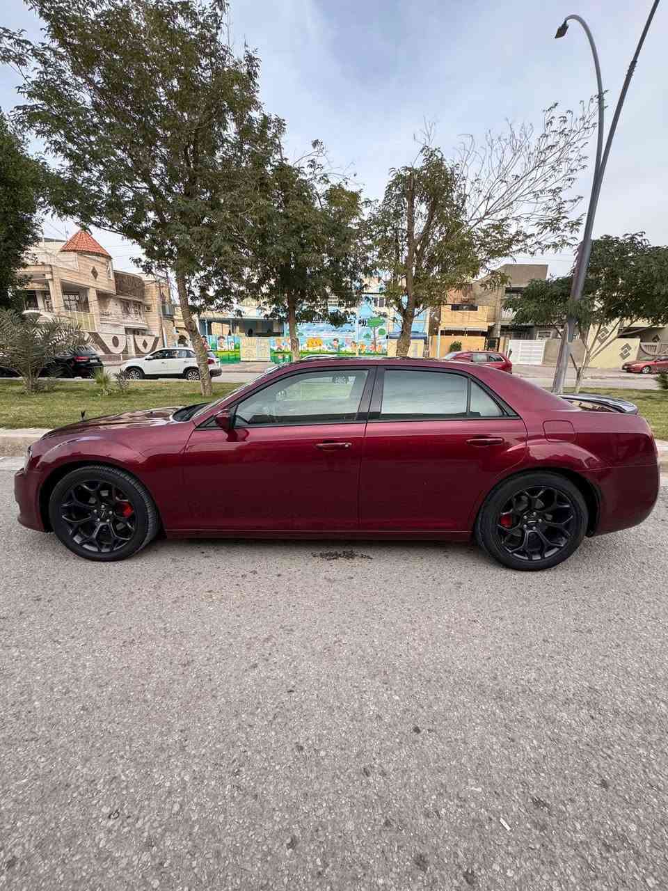 🔥 كرايسلر اوباما 2019 S300
وارد امريكي 
ماشيه 72 الف ميل 
✅ الموديل: 2019
✅ الفئة: S
✅ حادثها جاملغ امامي صبغ فقط (قطعة وحده )
✅ صور الحادث بالمنشور وكذالك السونار بدون ايرباك (اربيكات كلها سليمة )
✅ مكينة 3600 v6
✅ داخل جلد اسود  

رقم بغداد الجديد بسمي هزة و سنويةجديدة تحويل مباشر

✨ مواصفات السيارة
🔸بصمة تشغيل + بصمة ابواب
🔸بصمات عدد ٢
🔸تشغيل عن بعد
🔸 كشنات جلد حضن تدفئه تبريد 
🔸شفتات ستيرن
🔸 شاشة الحجم كبير
🔸كشنات كهرباء 
🔸 تدفئة  كشنات
🔸 دمام خلفي
🔸 كامرة خلفية
🔸 سستم صوت الباين
🔸 أريل نافيكيتر 
🔸اشاير ترحيب ابواب 
🔸منظومه عدسات زنون احمر (عين الشيطان)

السيارة جديدة جداً بمعنى الكلمة
السياره بيها pdr على كد شبر بالباب الامامي فقط 
لعنوان: كربلاء  
💵 السعر  : 260 وبيها مجال 
📞 للاستفسار الاتصال مباشرتا ع الرقم 
***********
